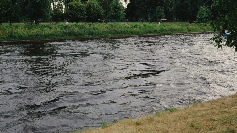 Dürre und Trockenheit braucht politisches Handeln – Wassercent einführen
