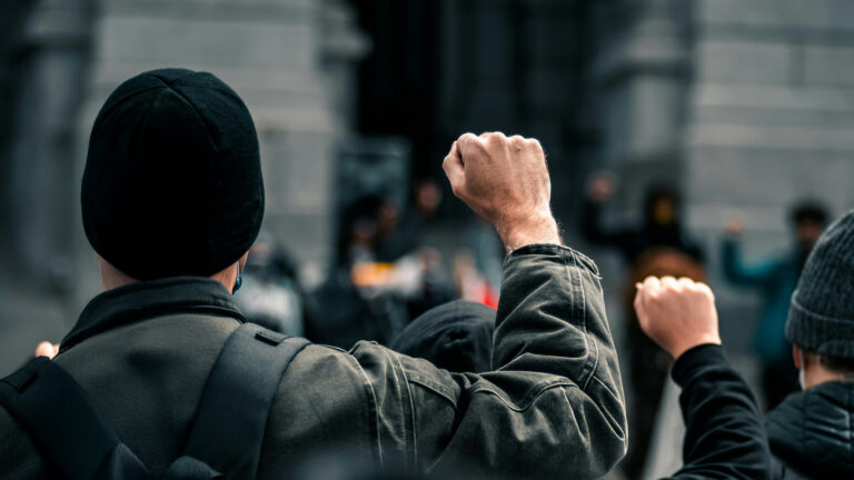 Neun weitere Todesopfer: Rechtsextremismus endlich als Sicherheitsgefahr ernst nehmen!